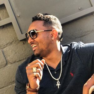 Meet your Posher, Chris